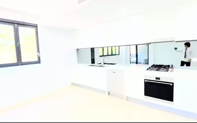 105 Dalmeny Ave 0