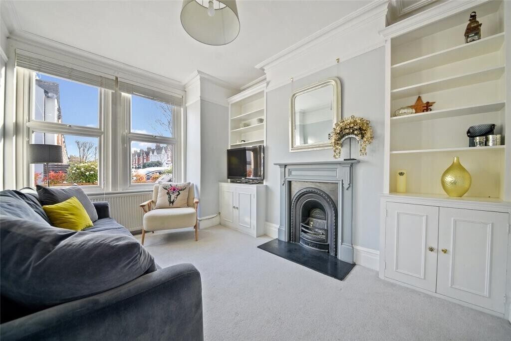 LH-Dunraven Road