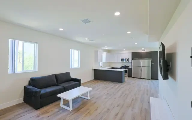 Perseus Apartments 4