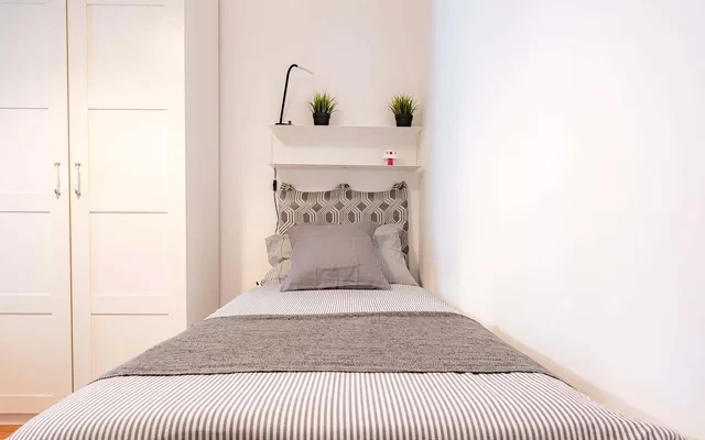 VIA BIELLA 22 <br> PRIVATE ROOM S1 4