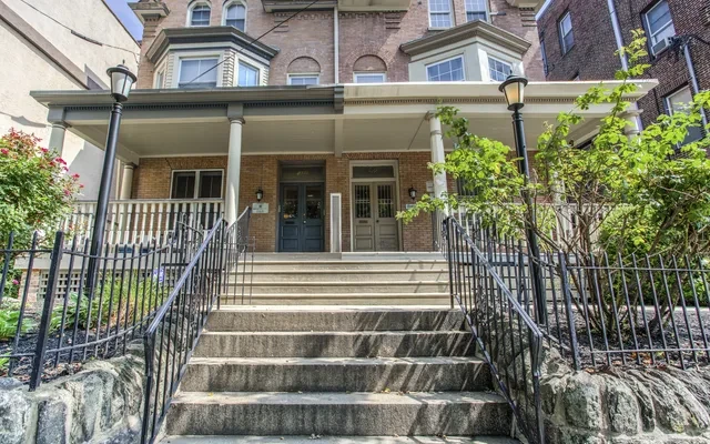 UCA - 4033 Baltimore Avenue 0