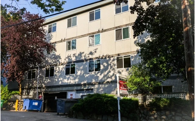 Badger Apartments 0