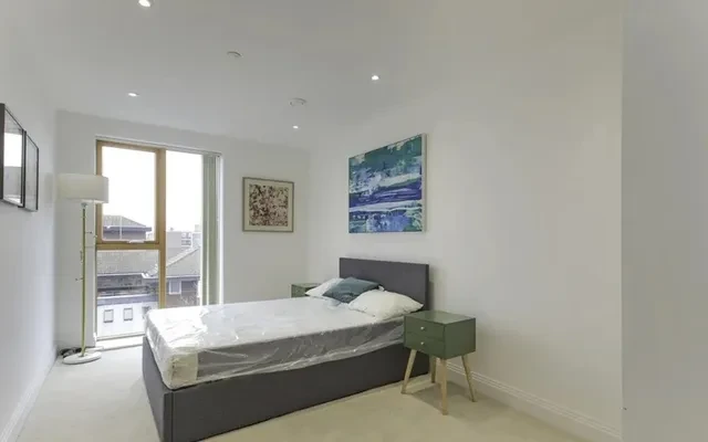 LH-Wellington Street 2