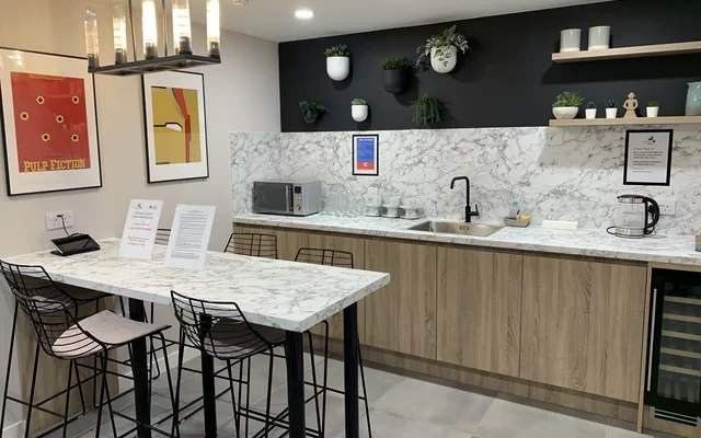 HL-River Apartments 2