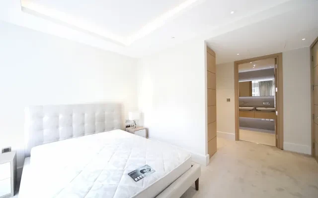Benson House 4 Radnor Terrace London W14 3