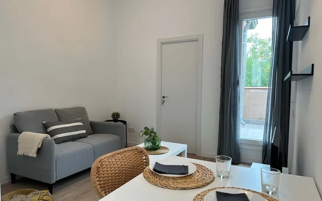 Paseo de las Delicias, 117. 5ºED 3