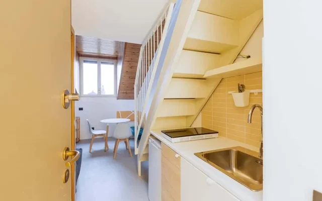 APT su 2 livelli in Corso Magenta con balcone! 3