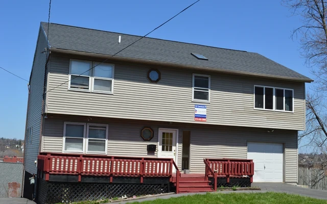 University Hill Apartments 4