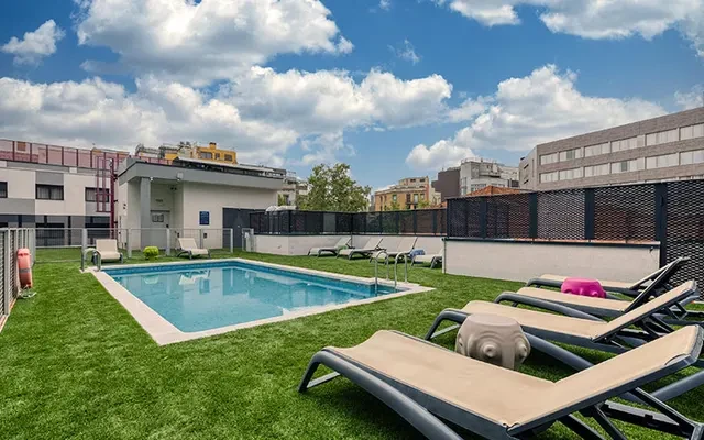 Livensa Living Barcelona Marina 1