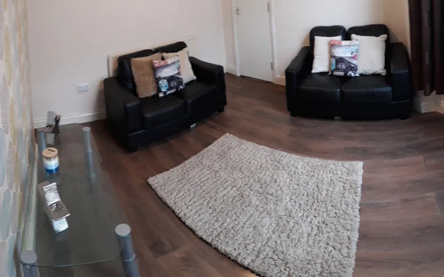 117 Victoria Road 2