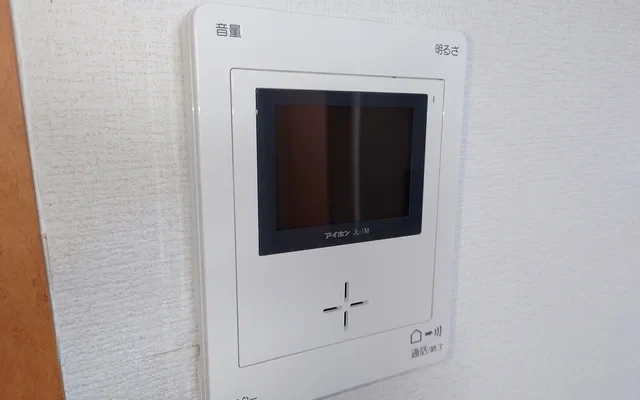 レオパレス大宮 4