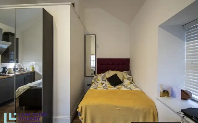 Rhodes House, 112 St Leonards Gate, Lancaster, Flat 9 4