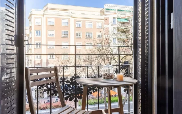 Sevilla - 4 bedrooms in Trafalgar 1
