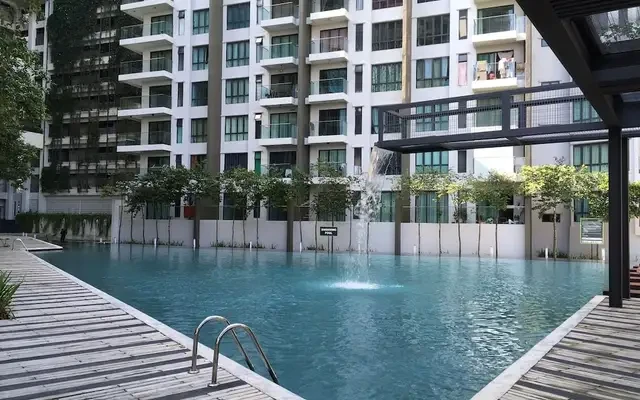 Univ 360 Place 3
