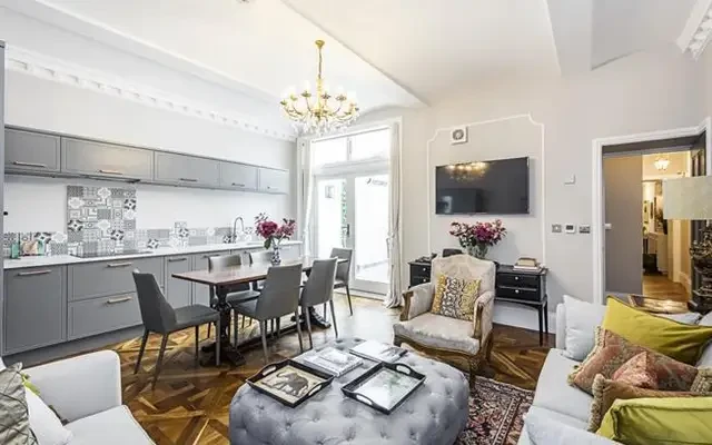 Stanhope Gardens, Kensington, London, SW7 5QX 1