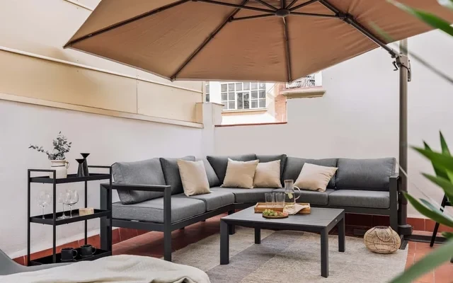 Caliu - 1 bedrooms and terrace in Sagrada Familia 2