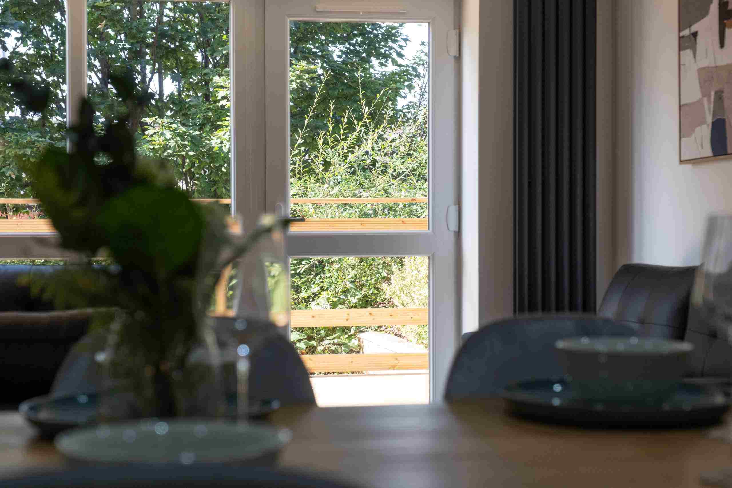 8 High Street, LN5 – Reindeer House 2
