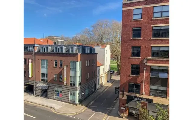 31-35 Prince Street, BS1 4PH 4