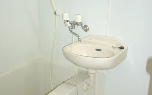 レオパレスハーディン　ドライブ - Kasugai student accommodation - 202号房间(带独立厨房)