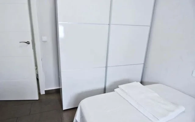 Piso de 4 habitaciones en Algiros 4