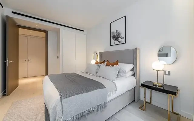 The Broadway, Westminster, Broadway, SW1H 0BP 2