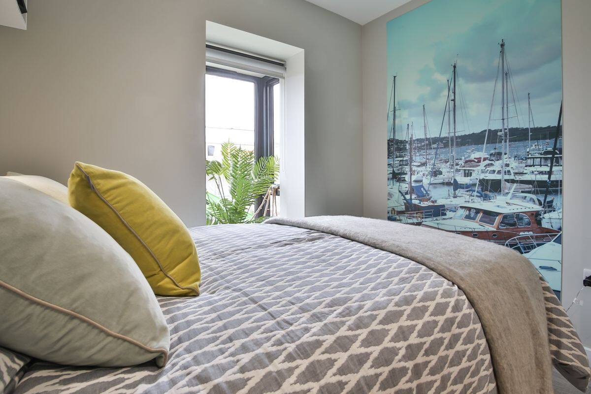 Classic 6-Bed Shared House