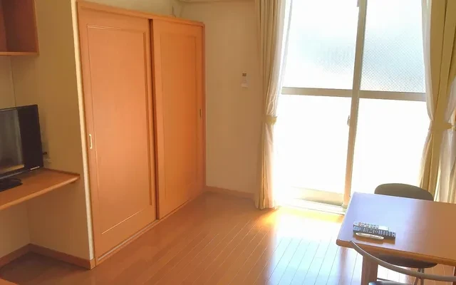 レオパレスポセイドン - Fukui student accommodation - 102号房间(带独立厨房)
