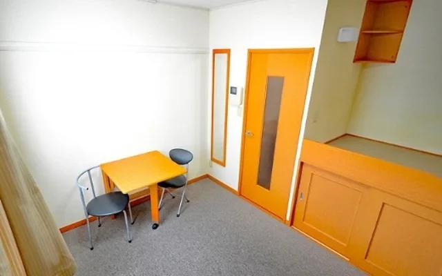 レオパレス赤坂 - Hachinohe student accommodation - 202号房间(带独立厨房)