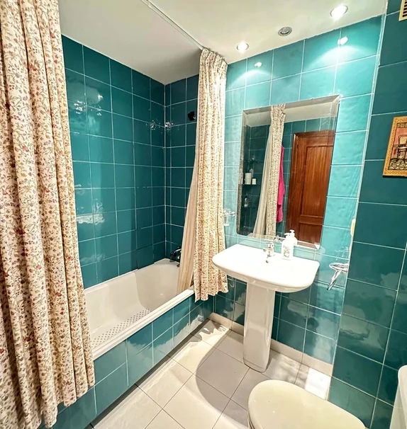 Avenida Salvador Allende Granada 18007 Spain