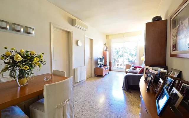 Carrer de Sant Antoni Maria Claret Barcelona 08025 Spain 2