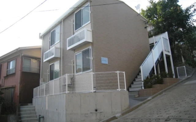 サンヒルズ鎌谷町 0