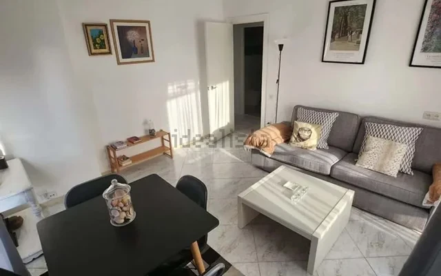 Apartamento en Calle Armengual de la Mota 2