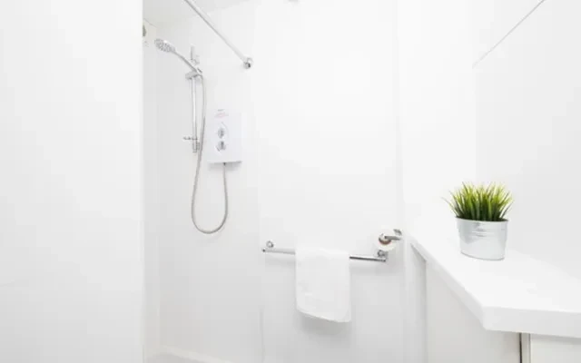 Shared Place·1B1B··3·Cambridge Ct 3