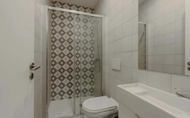 Apartment in Rua do Monte dos Judeus, Porto for 64 m² with 2 bedrooms 4