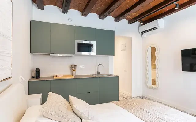 studio in El Raval 4