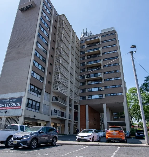 Riverside Towers Apartment Homes