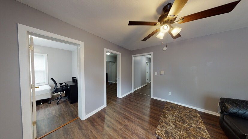 4 bed 1.5 bath-Apartment 1 per person