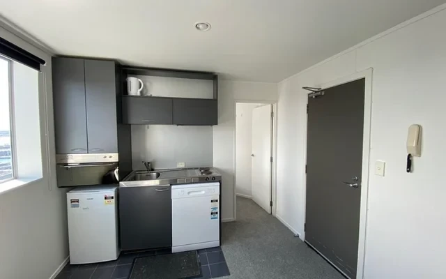 34 Kingston Street 4