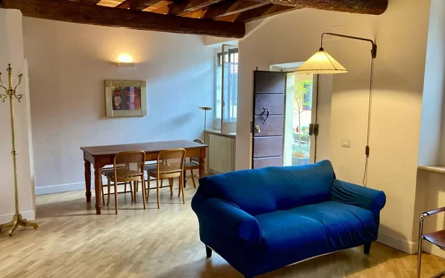 Apartment in Via Filippo Argelati, Milano for 71 m² with 2 bedrooms 2