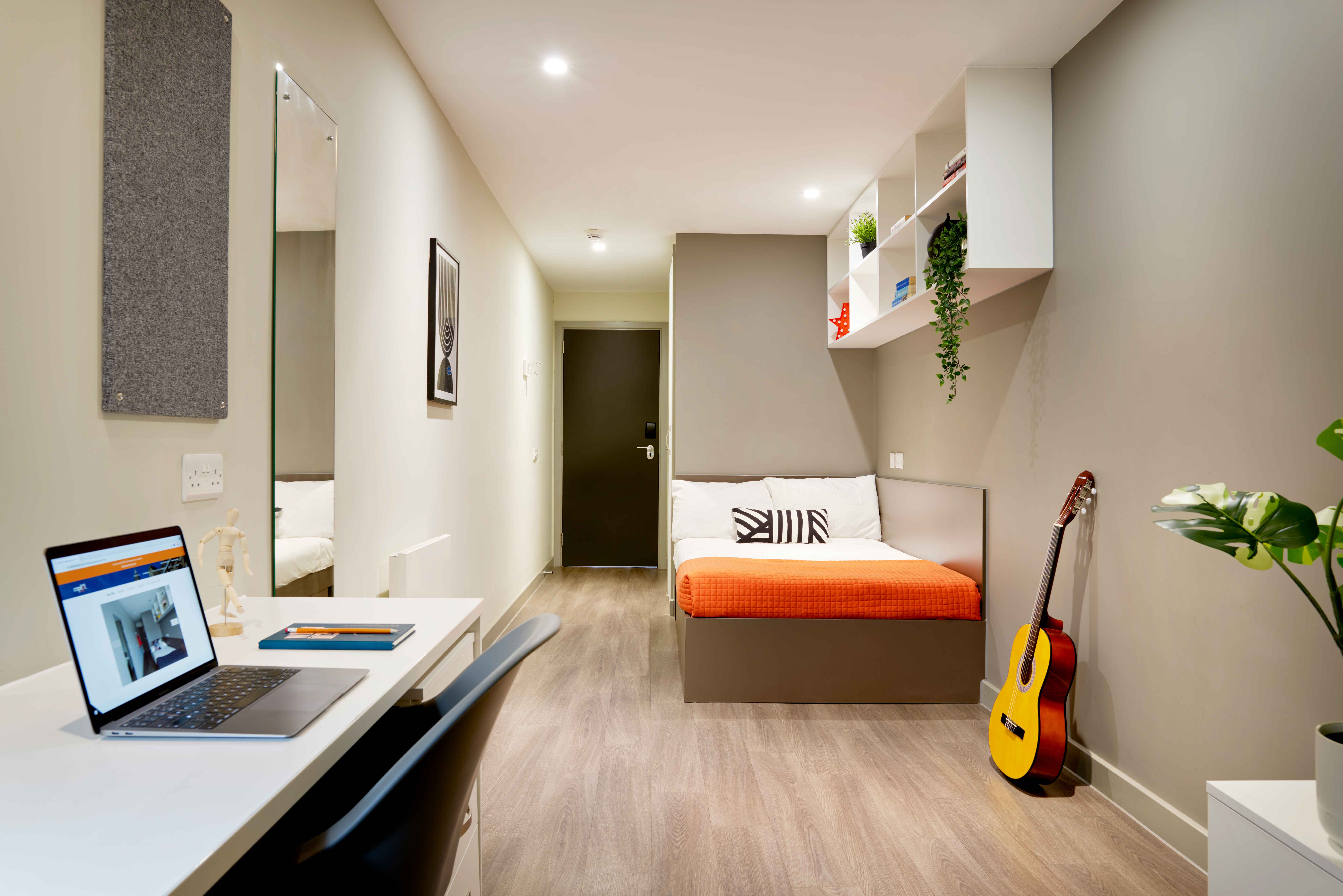 Gold Ensuite - Single Occupancy