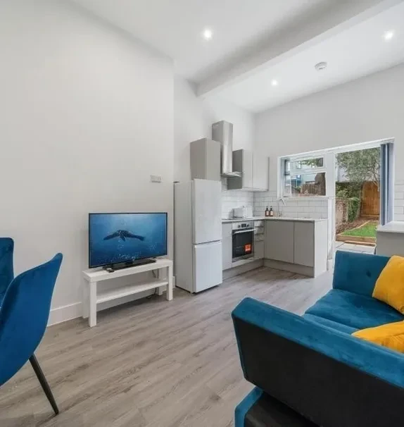LH-Marlborough Road