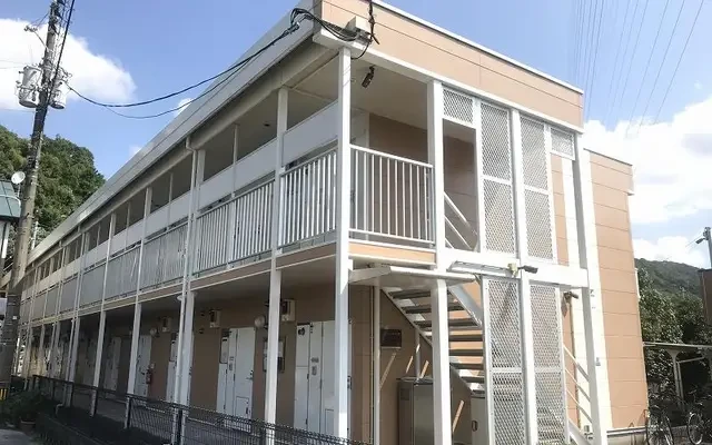 レオパレスアムール 0