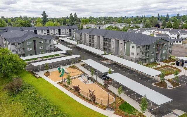 Creekside Meadows Apartments - Albany OR student accommodation