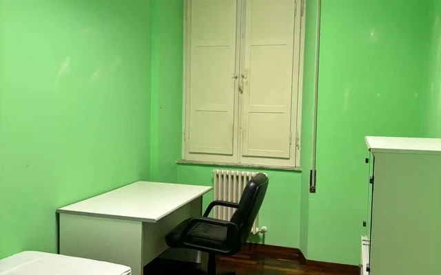 Ampio appartamento in Viale Guglielmo Marconi a Frosinone 2