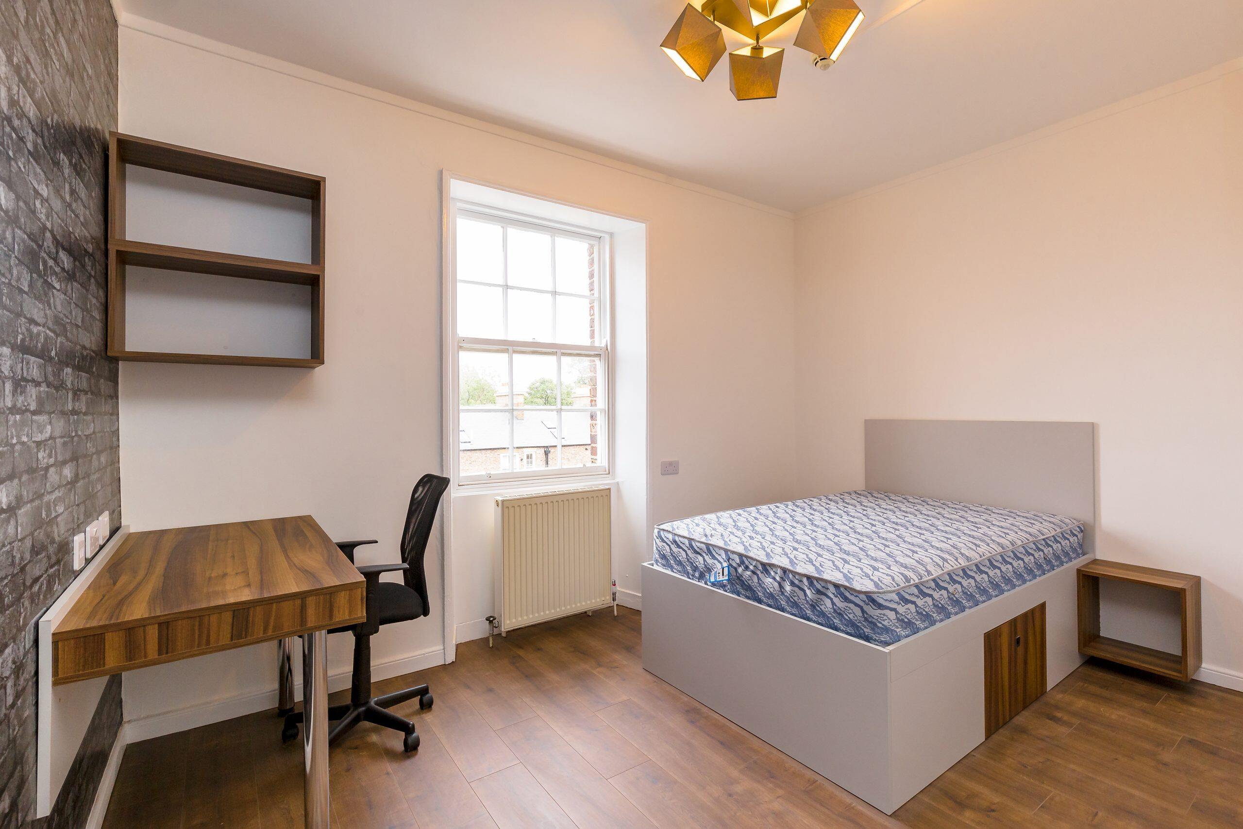 18 LEAZES TERRACE
