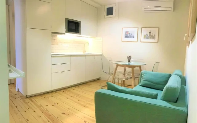 Calle de Embajadores 1