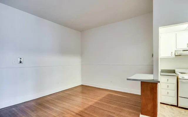 Campus Square Apartments 2