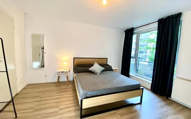 'Britta' modernes geraeumiges Apartment in Friedrichshain 3