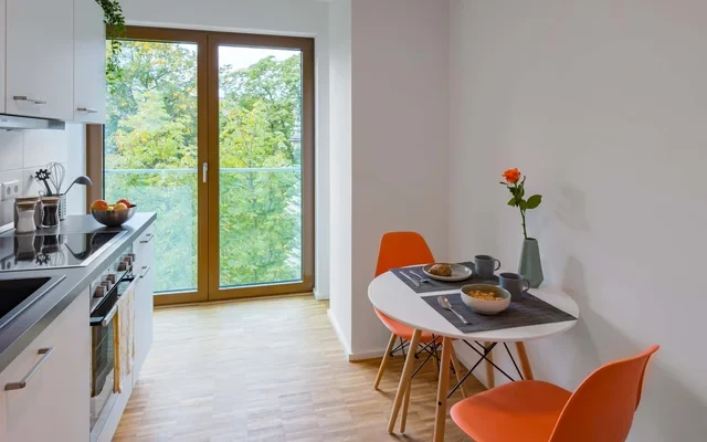 Georg-Voigt-Strasse 15DE-04-034Q 3