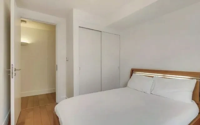 LH-Drummond Street 3